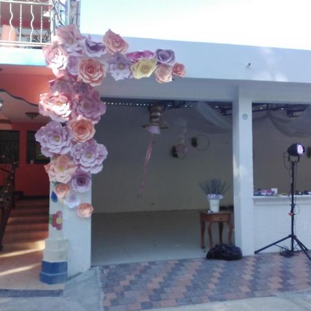 Hostal Casa Vieja Chiquimula Exterior photo